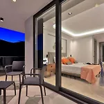 Eos - Kalkan Βίλα Κας